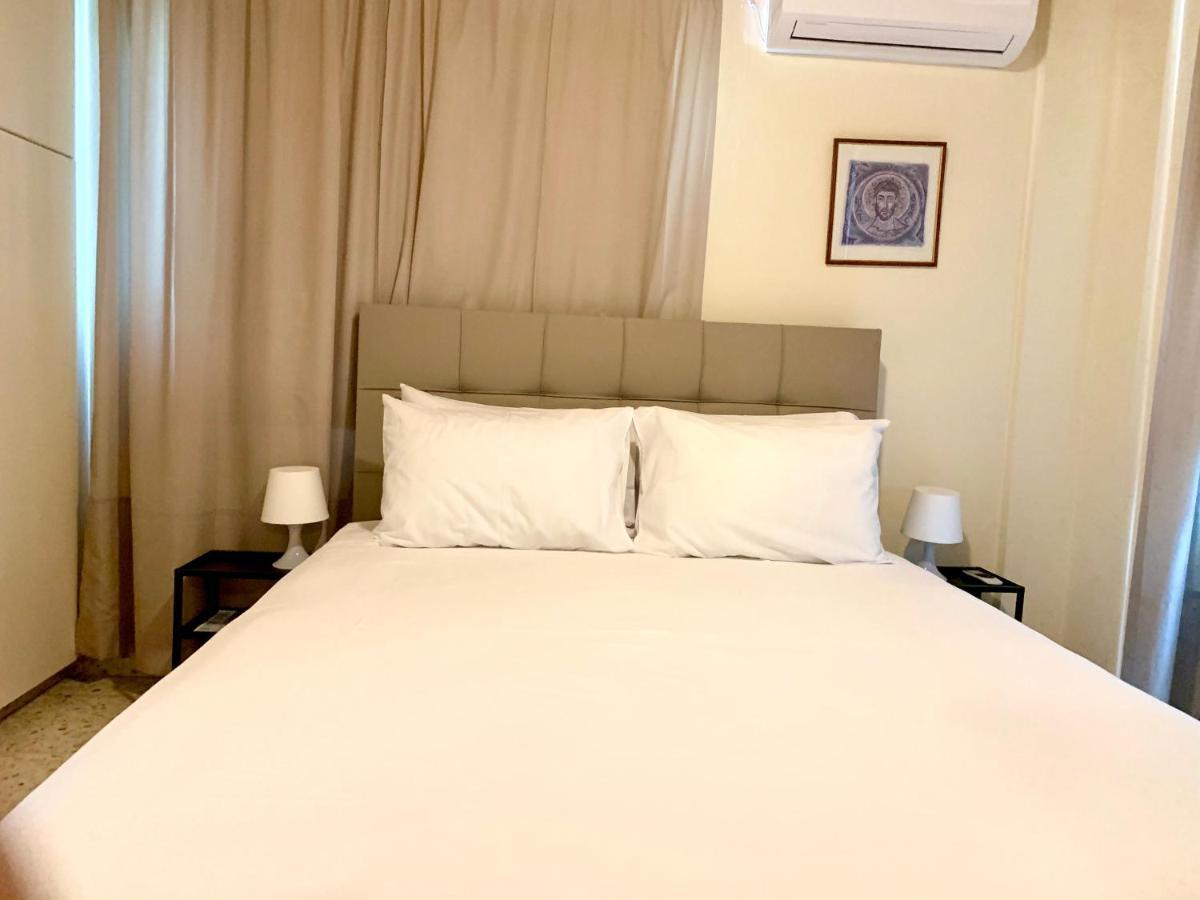 Himonas Apartments ปิสซูรี ภายนอก รูปภาพ