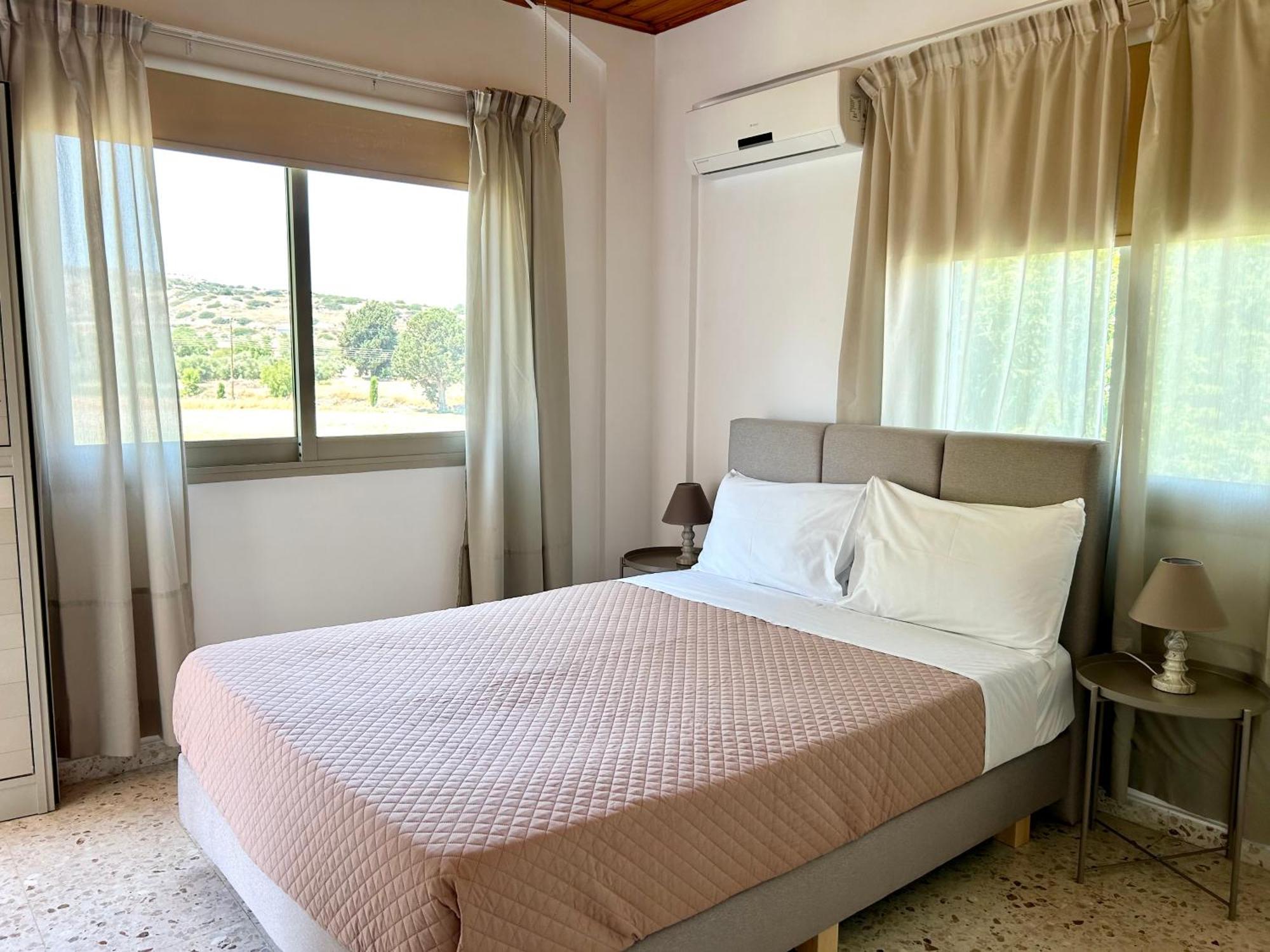 Himonas Apartments ปิสซูรี ภายนอก รูปภาพ